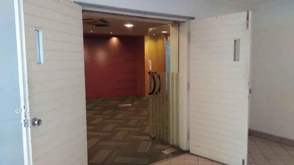 Kompleks Wan Kien Jalan penchala PJ renovated Office for Rent